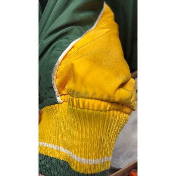 Vintage green bay packers jacket by Reebok, NFL on field team apparel - Picture 8 of 8